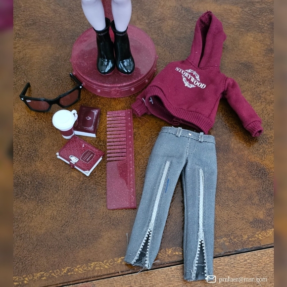 Rainbow High Shadow High Scarlett Rose Doll - Picture 6 of 7